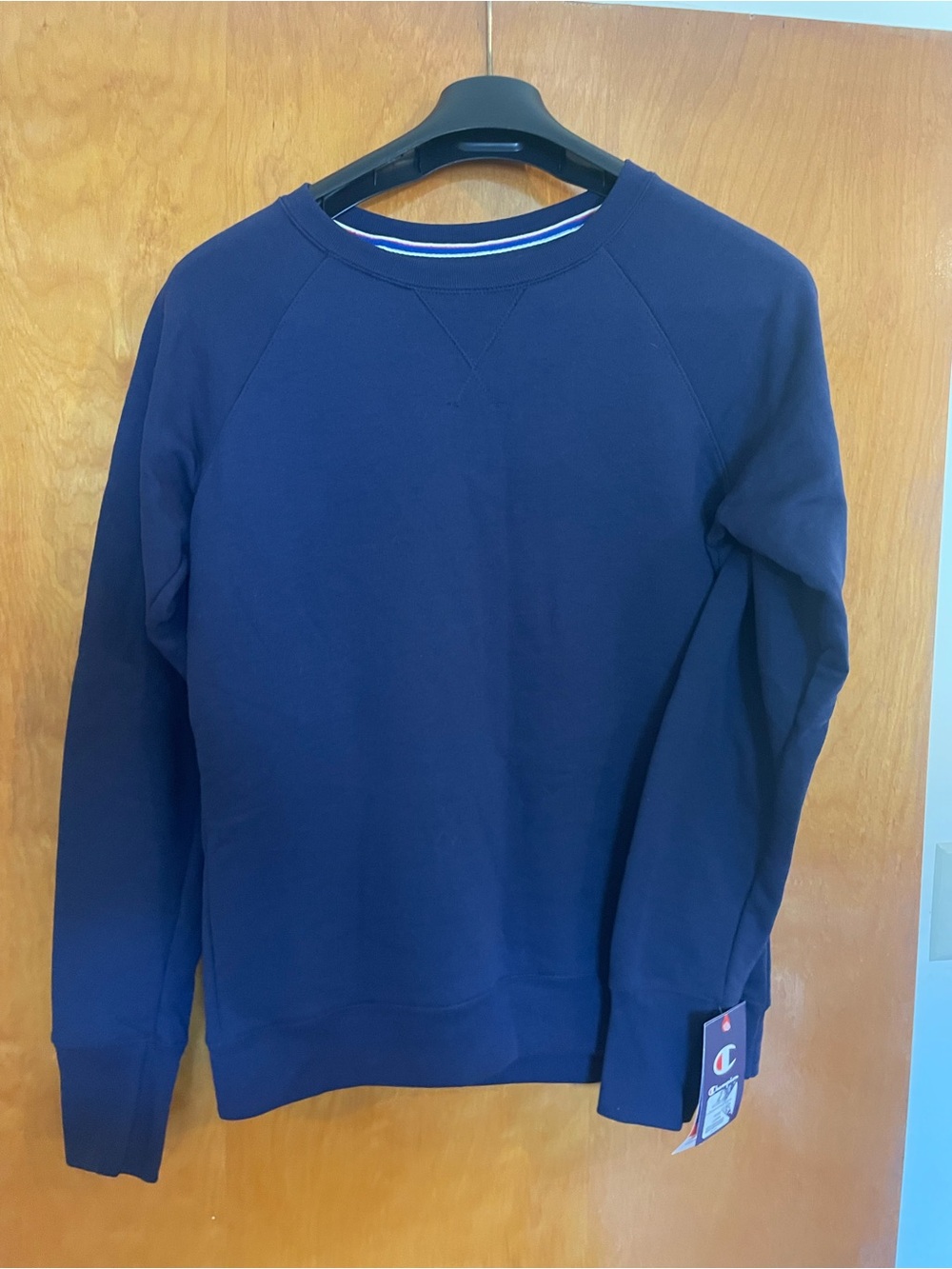 Champion Women’s Crewneck Sweatshirt in Navy Blue